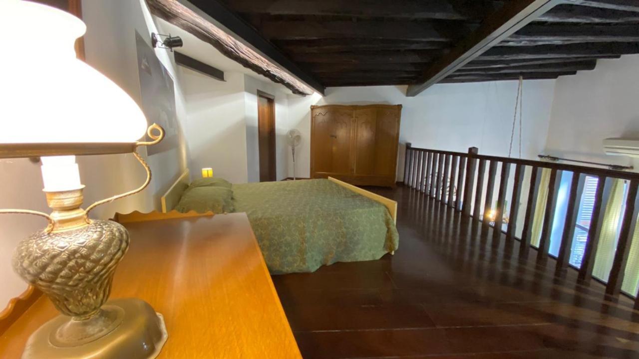 Casa Monviso Le Fuoriserie Палермо Екстериор снимка